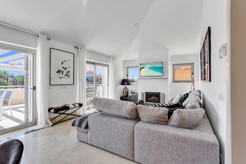 Yolo Spaces - Sotogrande Sea View Penthouse San Roque  Kültér fotó