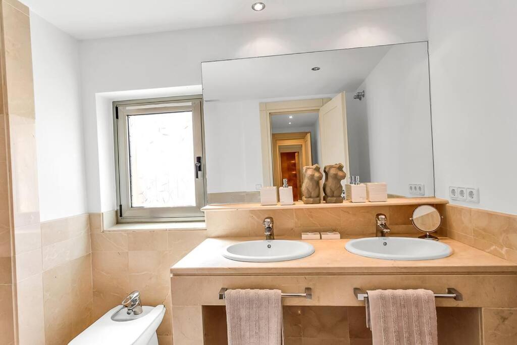 Yolo Spaces - Sotogrande Sea View Penthouse San Roque  Kültér fotó