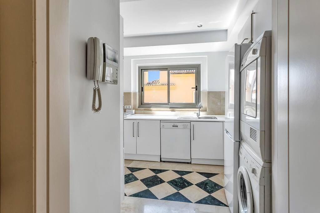 Yolo Spaces - Sotogrande Sea View Penthouse San Roque  Kültér fotó