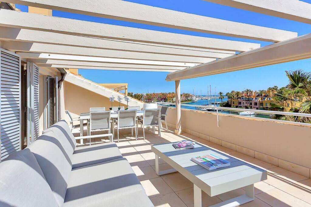 Yolo Spaces - Sotogrande Sea View Penthouse San Roque  Kültér fotó
