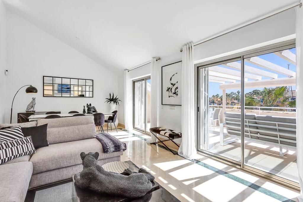 Yolo Spaces - Sotogrande Sea View Penthouse San Roque  Kültér fotó