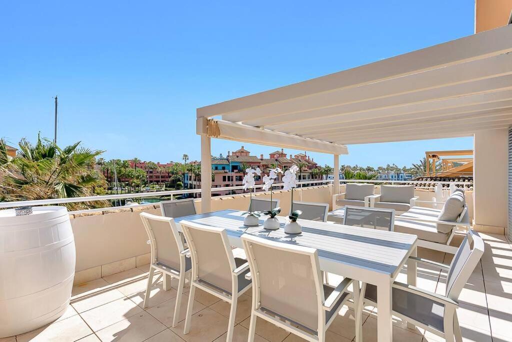 Yolo Spaces - Sotogrande Sea View Penthouse San Roque  Kültér fotó